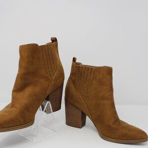 Ana Johnson Brown Booties Size 9 (Women)